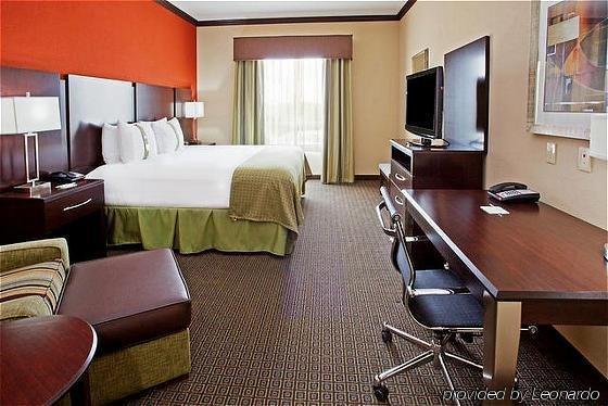 Holiday Inn Express Hotel & Suites Lamar By Ihg Exterior photo
